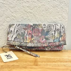 HOBO Zeal Foldover Zip Clutch